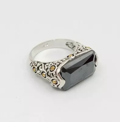 Vtg Ring Sz 8 Lg Black Cubic Zirconia 2-tone Fashion Jewelry Medieval Theme • $49.99