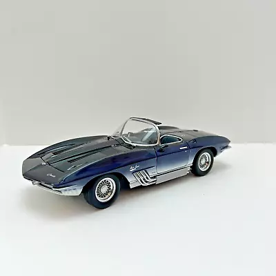 Chevrolet 1961 Mako Shark Corvette Convertible UT Diecast Model 1/18 1:18 • $45