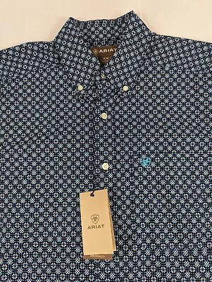 Ariat Shirt Men Medium Short Sleeve Twill Geometric All Over Print Blue NWT • $32.99