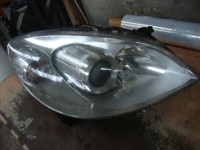 2009 Mercedes Benz B Class W245 Drivers Off Side Right Halogen Headlight • $86.50