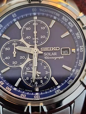 Seiko Solar Chronograph V172 • £56.55