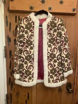 Modern Juniors Jacket Size Large Vintage Tapestry • $5