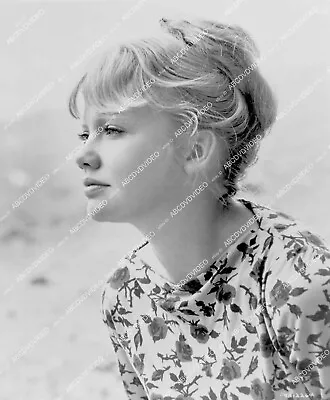 8b20-18437 Beautiful Hayley Mills Portrait 8b20-18437 8b20-18437 • $13.99