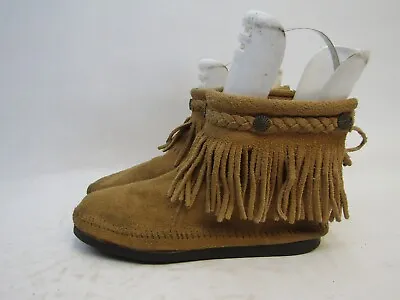 Minnetonka Womens Size 8 Brown Suede Zip Fringe Ankle Fashion Boots Bootie • $27.54