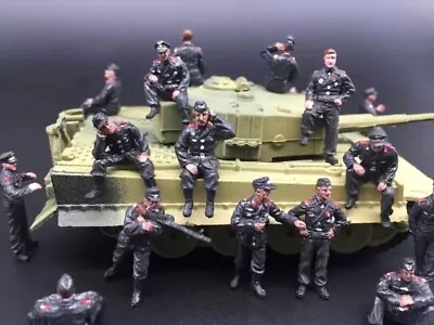   HandPainted 18PC 1/72 Scale WWII German Tank Crew Assembled  Model No TankHB03 • $119.99