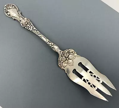 Antique Wallace 1835 Silverplate Floral Cake Serving Fork • $65