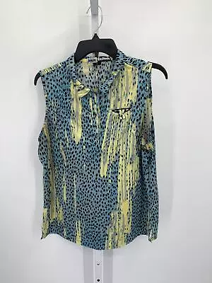 Size Large Misses Sleeveless Shirt • $11.50