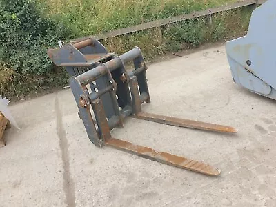 £1587 • Buy Ex Demo Excavator Forks On 70mm Pins Inc Vat. £1150 + Vat & Fees