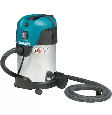 Makita VC3011L/2 240V 30 Litre L Class Dust Extractor (Not Working)  • £20