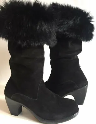 Vintage Knee High Black Suede With Fur Trim Fashion Boots Womens Size 7 • $19.99