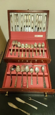 $150 • Buy 98 Pc. Community Silverplate Silverware, Oneida Morning Star. 
