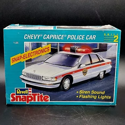 Revell Chevy Caprice Police Car 6293 Snap Tite Plastic 1/25 Scale Model Kit • $33