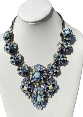 $18.88 • Buy Zara Blue Tones Statement Bib Necklace Large 3D Floral  Design 20” Long Inc Ext