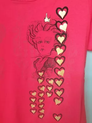 Red Disney Queen Of Hearts T Shirt Size Small • £10