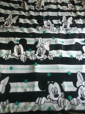 Disney Mickey Mouse Minnie Mouse Fleece Throw Blanket - 120cm X 150cm - Bnwt  • £16.94