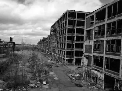 PACKARD AUTOMOTIVE PLANT GLOSSY POSTER PICTURE PHOTO PRINT Cars Detroit Mi 4228 • $11.99