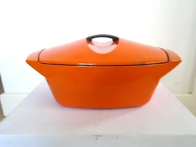 Le Creuset Raymond Loewy 28cm Casserole • £145