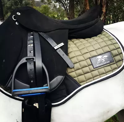 Sound Advice Showjumping Saddle Pad • $69