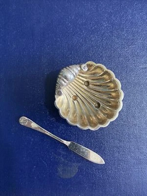 £27 • Buy Antique  Victorian Silver Plated Shell Butter Dish  & Knife  Set