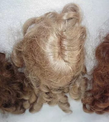 3 Vintage Doll Wigs 100% Kanekalon Korea – Blond #15 – Auburn #16 – Brown #13  • $18