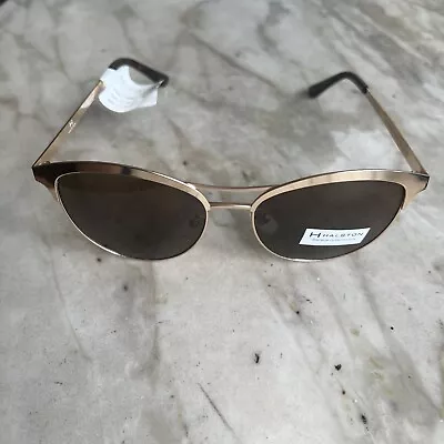 Halston Sunglasses HH14161 Gold Sunglasses New • $29.99