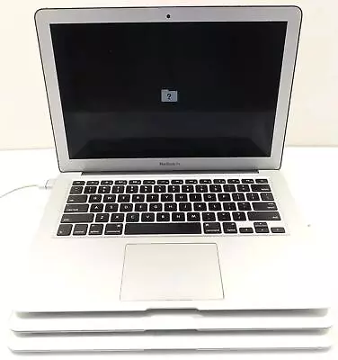 Lot 3 Apple MacBook Air Mid 2013 13  A1466 Laptop Start Up No HD - Read • $149.99