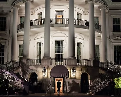 $8.87 • Buy Barack Obama Enters South Portico Of White House In 2012 - 8x10 Photo (zz-513)