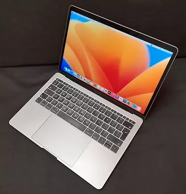 MacBook Pro 13.3  Retina A1708 2.3GHz Core I5 8GB RAM 500GB SSD Mac OS Ventura • £295