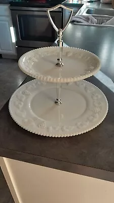 Vtg Westmoreland Milk Glass  Dessert Serving Stand 2 Tier White Silver Exclt Con • $69.99