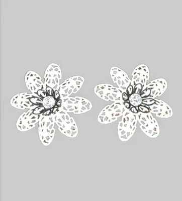 £19.58 • Buy Pair Of 1960s Flower Clip On Earrings Black White Diamond Rhinestone Mod Vintage