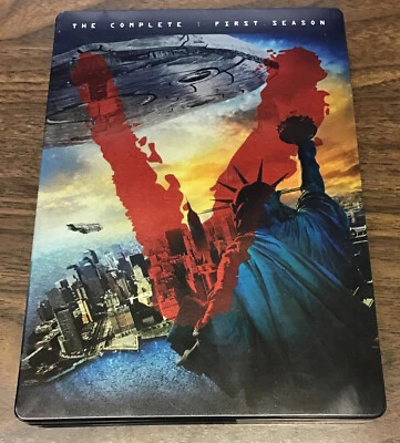 $10.99 • Buy V: The Complete First Season (DVD, 2010, 3-Disc Set)
