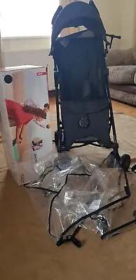 Britax Holiday Pram With Rain Cover  (Used Twice Excellent Condition) • £89.99