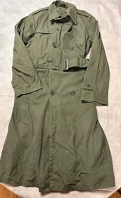 Vintage 1972 Raincoat Military Quarpel Mens Army Green 274 Trench Coat 36L USA • $35