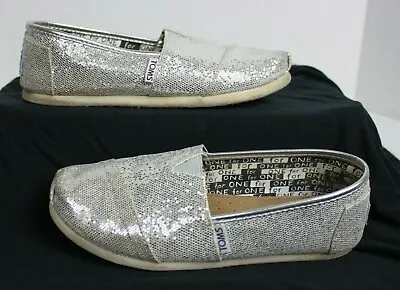 TOMS Silver Sparkle Sequin Classic Shoes Size Youth 4 Equals Womens 5.5 GUC • $22.90