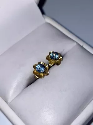 Vintage Natural Swiss Blue Topaz Solid 14K Gold Flower Stud Earrings Set • $99.99