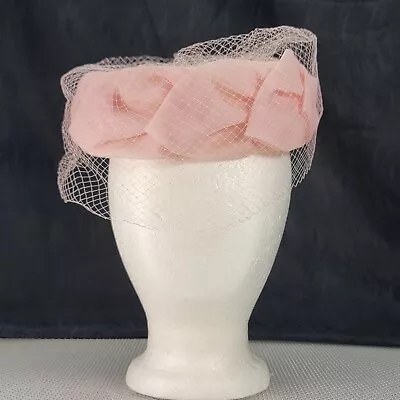 Woman's Pink Pillbox Hat With Net Vintage Pill Box W/Veil  50s 1950s Fashion  • $29.94