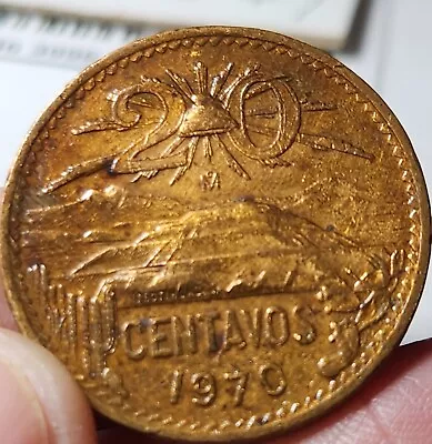 Mexico...1970... 20 Centavos........nice Coin.........(#210) • $0.99