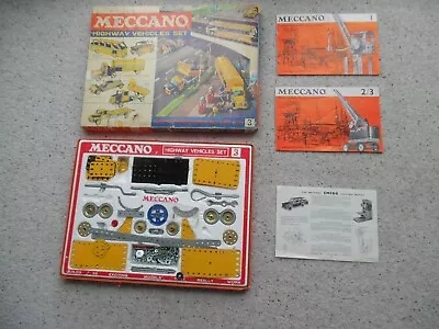 VINTAGE MECCANO HIGHWAY VEHICLE BOX SET No 3 WITH 2 MANUALS INCOMPLETE • £10