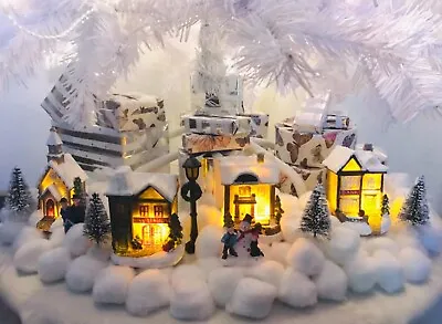 Christmas Village Scene Decoration Light Up Houses 4/7/12/25 Pieces • £7.85