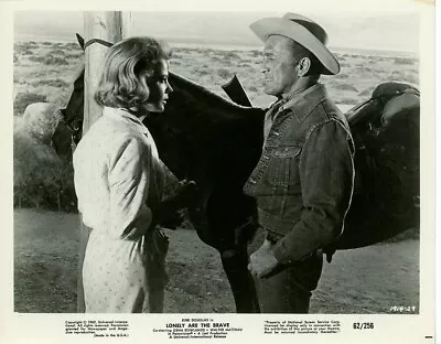 LONELY Are The BRAVE Original 1962 8x10 Film Still KIRK DOUGLAS Gena Rowlands Vv • $9.99