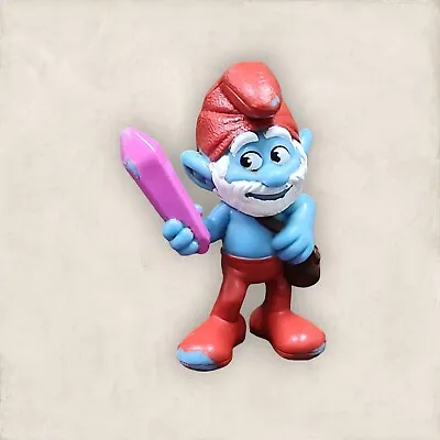 2013 McDonalds Papa Smurf Holding Pink Crystal Peyo Happy Meal Toys PVC • $8