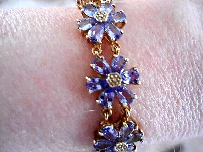 RARE Tanzanite 9 Carat Yellow Gold Bracelet - The Perfect Wedding Adornment • £1550