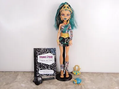 Monster High Nefera De Nile First Wave Doll Diary Stand Purse Pet Azura • $110
