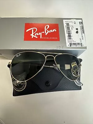 $132.94 • Buy New Ray Ban Sunglasses Aviator SMALL METAL Gold RB 3044 L0207 Green Lenses 52mm