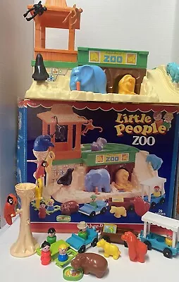 Vintage Fisher Price Little People Family Zoo Play Set #916 W/ Box Near Complete • $64