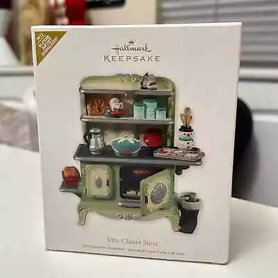 Hallmark Keepsake Mrs. Claus’s Stove Artist Special Event Ornament 2012 SIGNED • $79.99