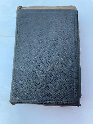 The Holy Bible Containing The Old And New Testaments Eyre And Spottiswoode • £12