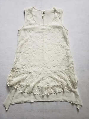 Women's *Monoreno* White Lace Overlay Sleeveless Blouse Tunic Size M • $9.95