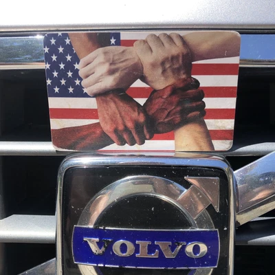 $275 • Buy 03-14 Volvo XC90 Hood Bonnet + Grill Grille OEM Silver LOCAL PICKUP IL 61065