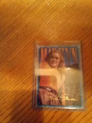 1993 Marilyn Monroe Gold Signature Trading Card • $1.50